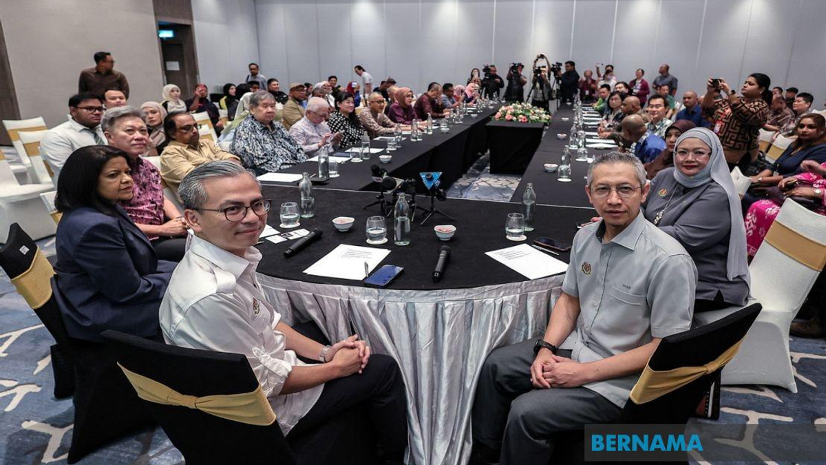 Fahmi Proposes Annual Media Retreat Sessions During HAWANA Celebrations