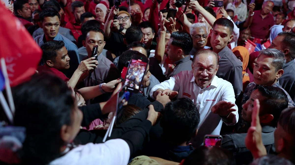 Pakatan Harapan fields full slate of 56 candidates for crucial Johor state election