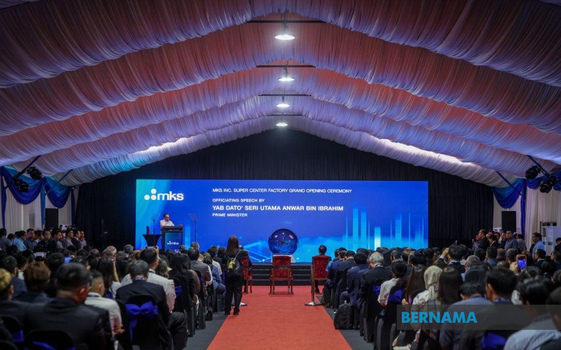 Malaysia's Non-Aligned Strategy Unlocks Trade and Investment Across Geopolitical Divides