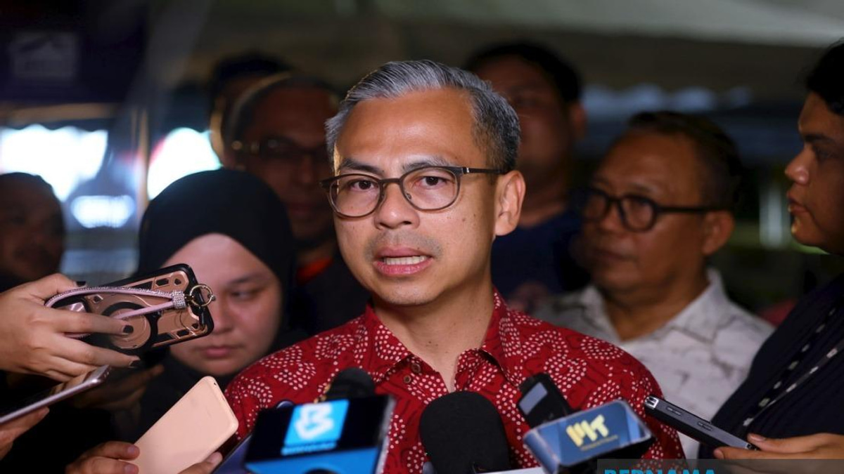 Sanusi's Remarks on Race Expose PAS' Divisive Tactics, Says Fahmi