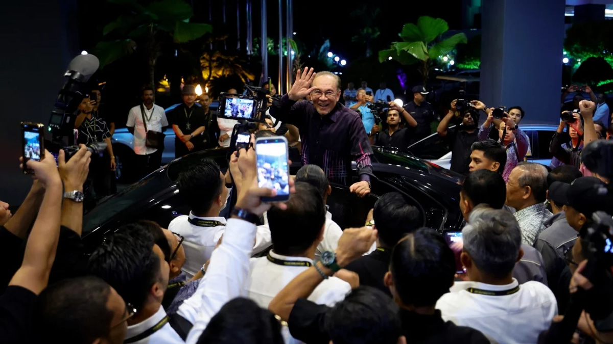 Anwar Identifies Abuse of Power as Malaysia's Chief Challenge, Not Racial Divisions