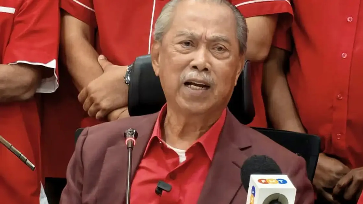 Bersatu Ready for Comprehensive Clash with PAS, Declares Muhyiddin