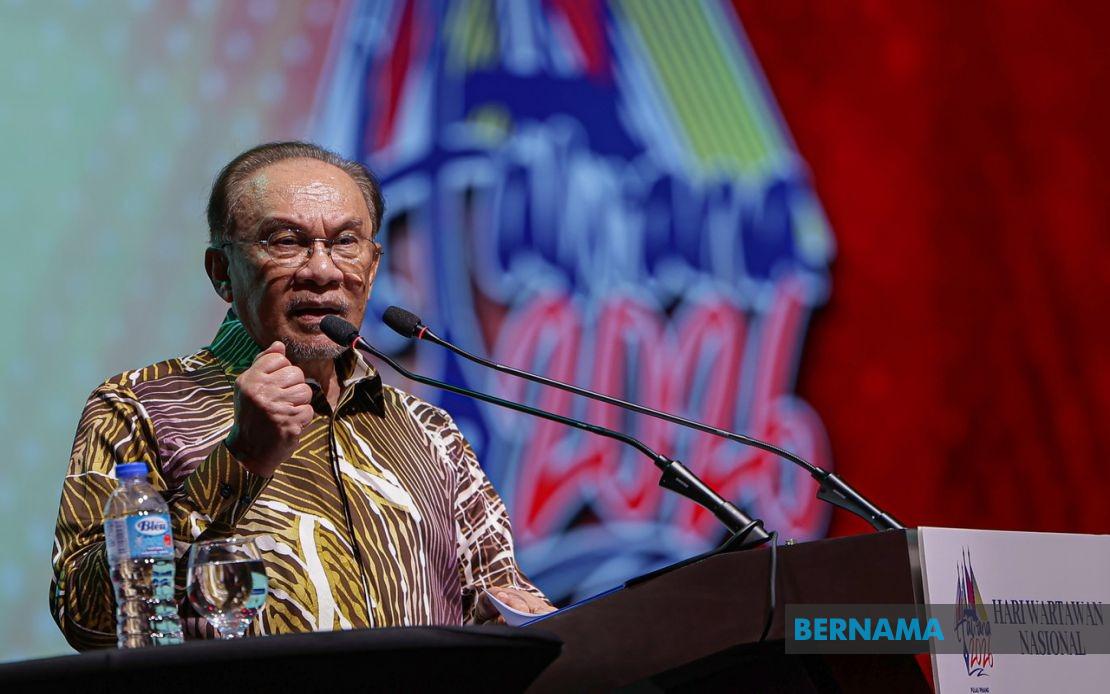 PM Anwar Backs Nallini's Appointment as MMC Chair to Restore Public Trust