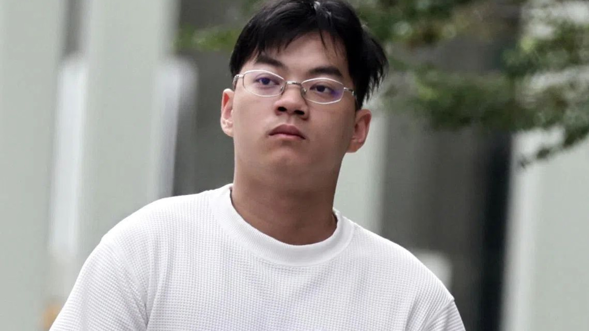 Former PR fined S$9,000 for evading Singapore national service