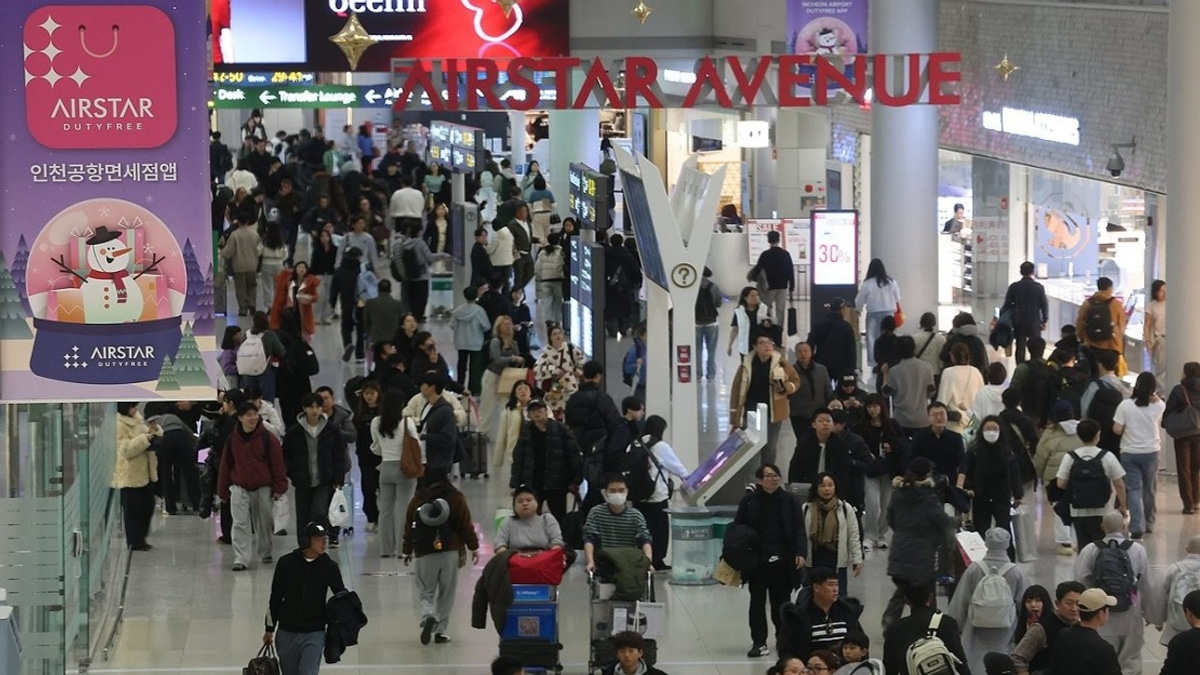 South Korea's Tourism Boom: 10 Million Foreign Arrivals Signal Record-Breaking Year Ahead