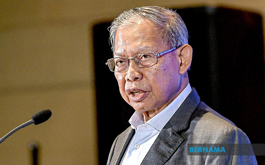 Mustapa Mohamed Steps Back From Electoral Politics, Endorses Generational Leadership Shift