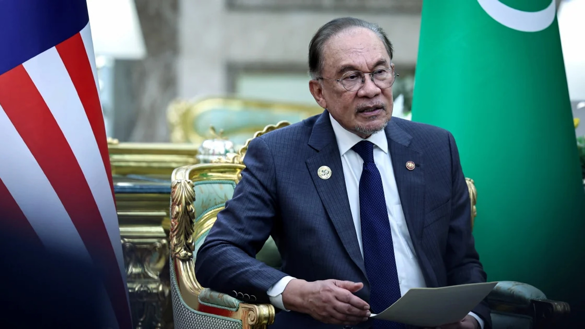 Anwar Welcomes US-Iran Breakthrough as Positive Step Towards Lasting Peace