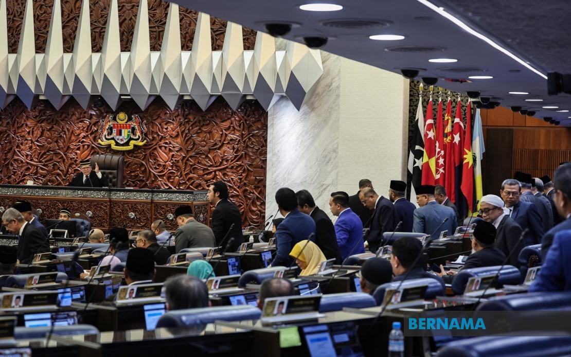 PM's Absence Should Not Deter Parliament From Tabung Haji Debate, Says Tengku Zafrul
