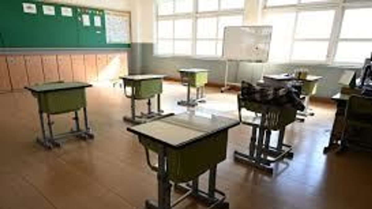 South Korean High School Student Questioned Over Contamination of Teacher's Classroom