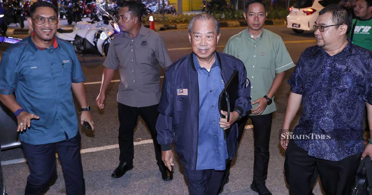 Perikatan Nasional Convenes Emergency Council Meeting as Coalition Faces Critical Decision