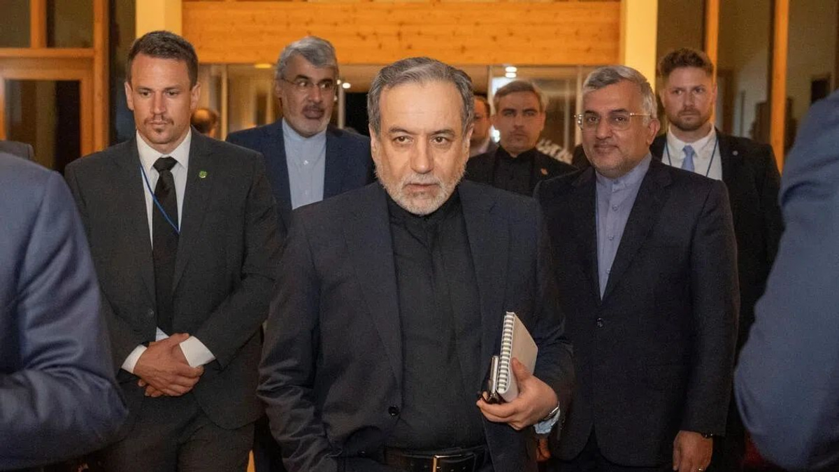 US and Iran Begin Historic Peace Talks in Switzerland Amid Strait of Hormuz Tensions