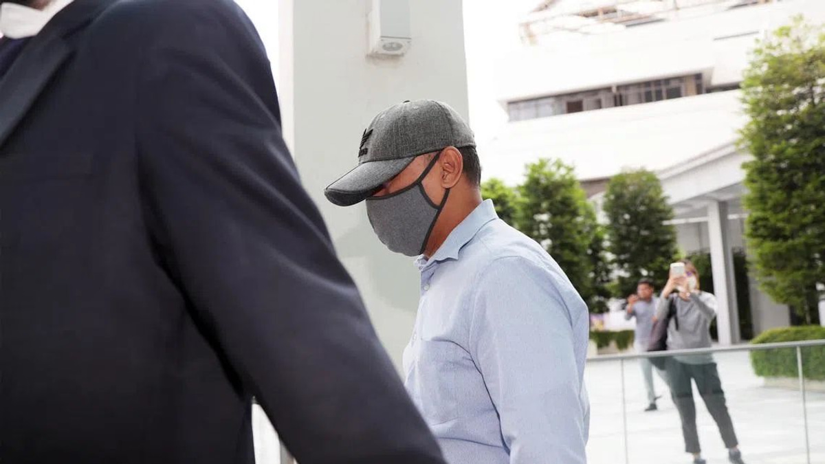 Former Singapore Mosque Executive Jailed 14 Months for Contract Corruption Scheme