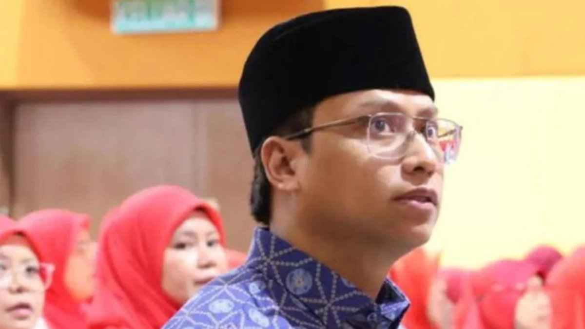 Puad's Son Defends Father's Umno Critique, Insists Legacy Will Vindicate Party Position