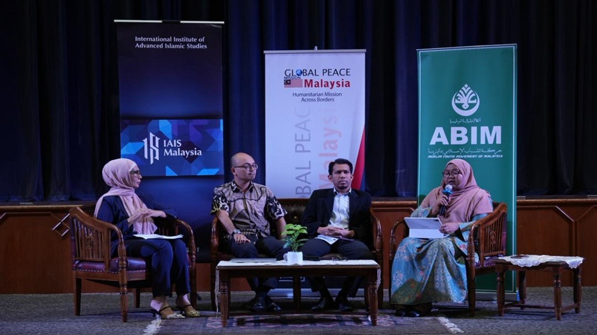 Malaysia Adopts 10-Point Refugee Action Plan at Solidarity Conference