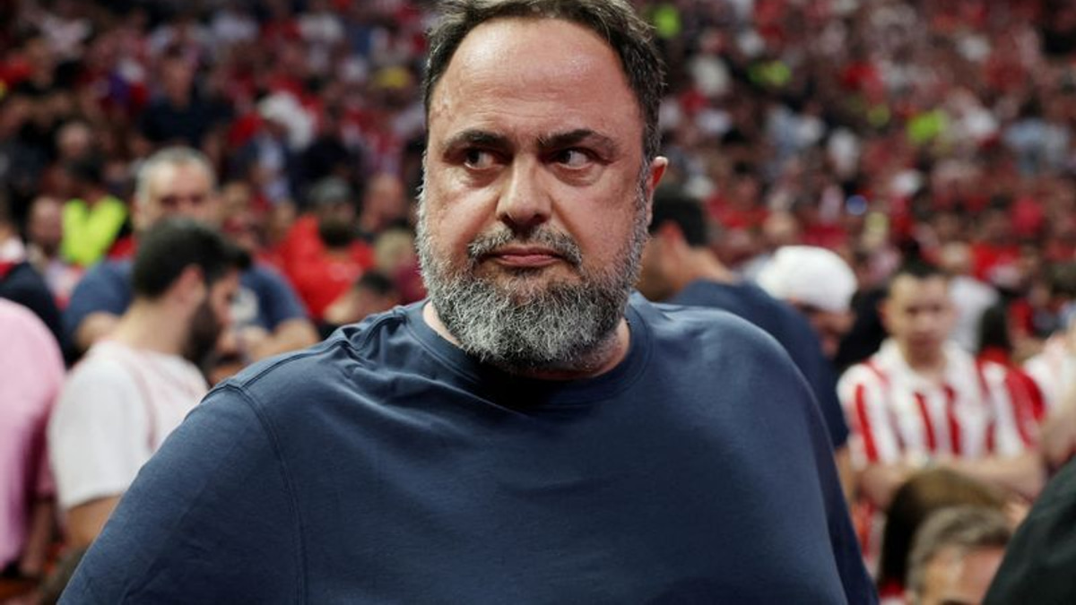 Nottingham Forest owner Marinakis sues Crystal Palace over provocative fan banner