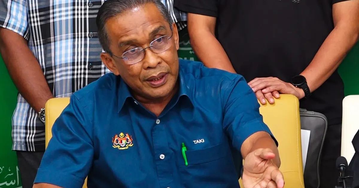 Hamzah Zainuddin Returns as Opposition Leader as PN Consolidates Parliamentary Stance