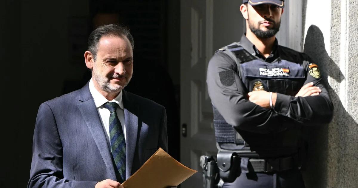 Spanish ex-transport minister sentenced to 24 years for corruption