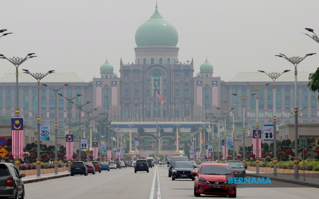 Haze Crisis to Feature in Anwar-Sultan Hassanal Bolkiah Talks