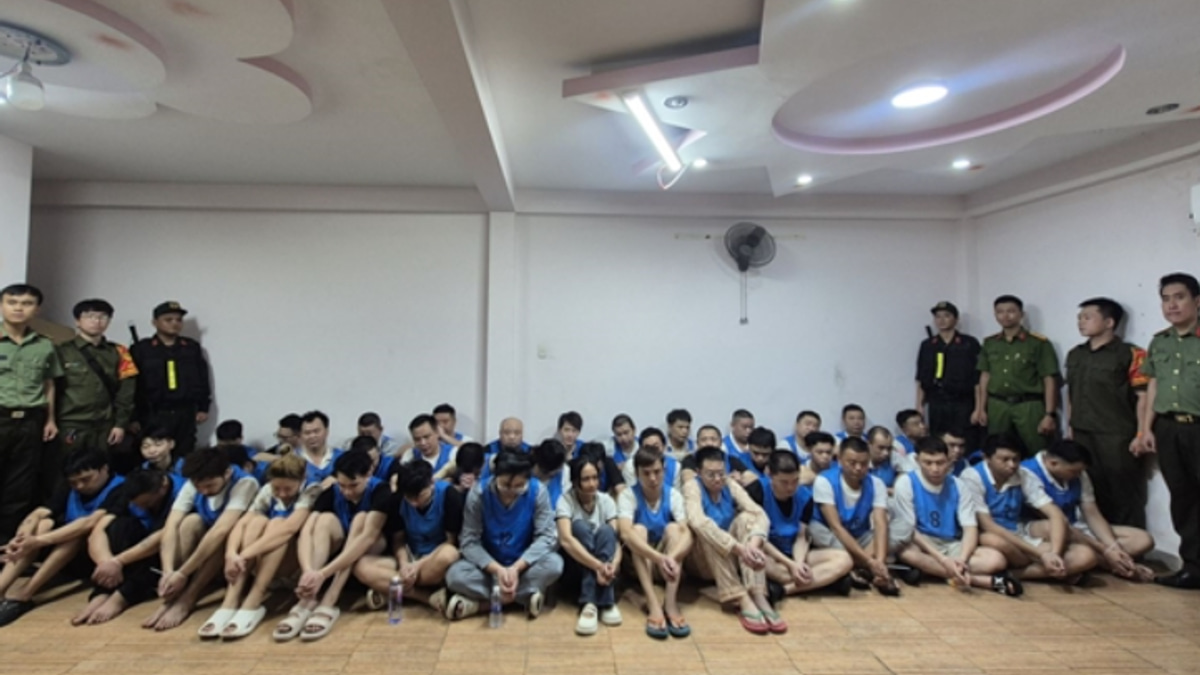 Ho Chi Minh City police dismantle foreign fraud rings, arrest 26 suspects