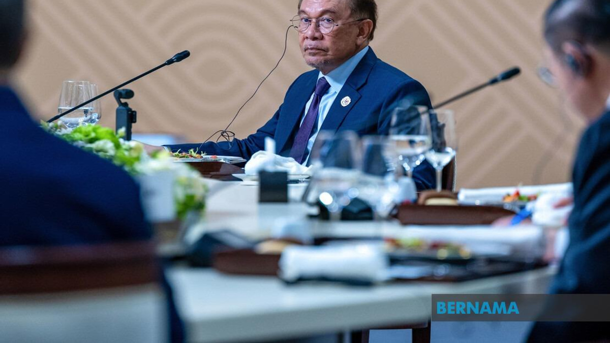 ASEAN and SCO Must Unite Against Cross-border Crime and Energy Challenges, Says Anwar