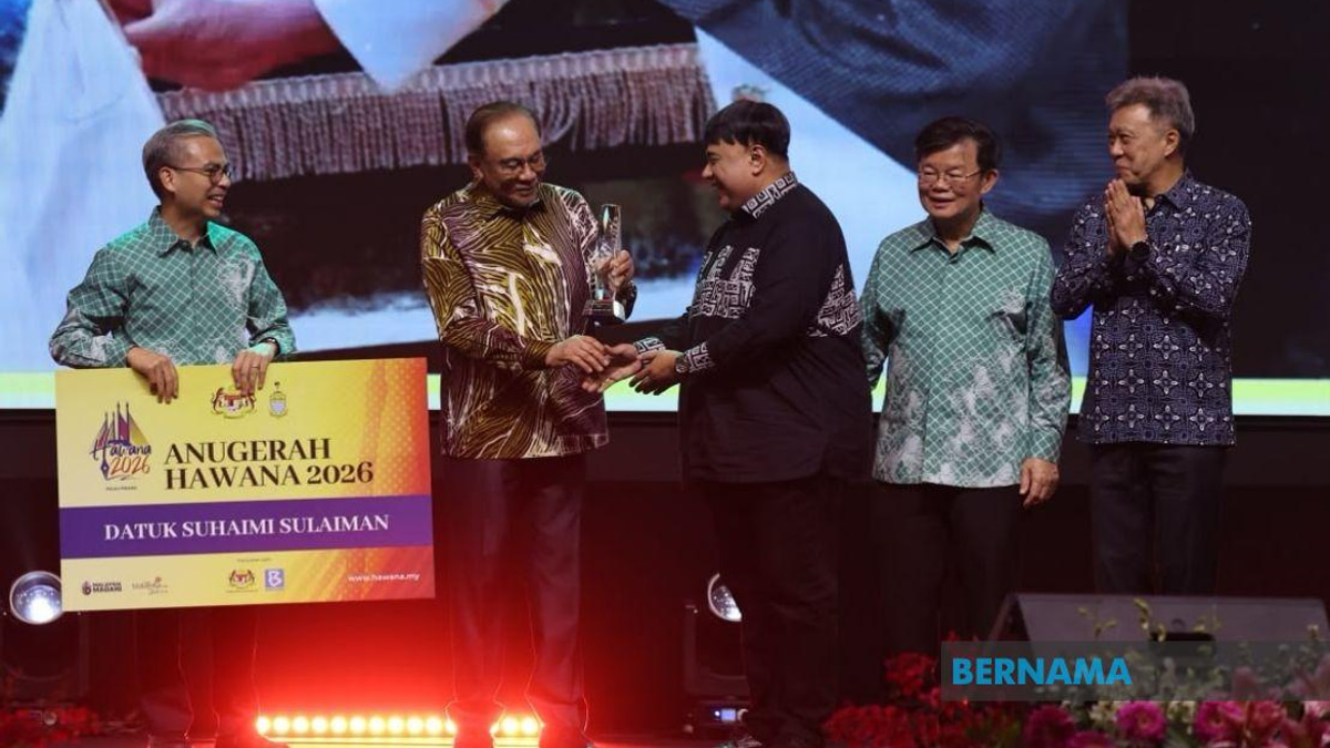 Veteran Broadcaster Suhaimi Sulaiman Recognised for Three Decades of Media Service