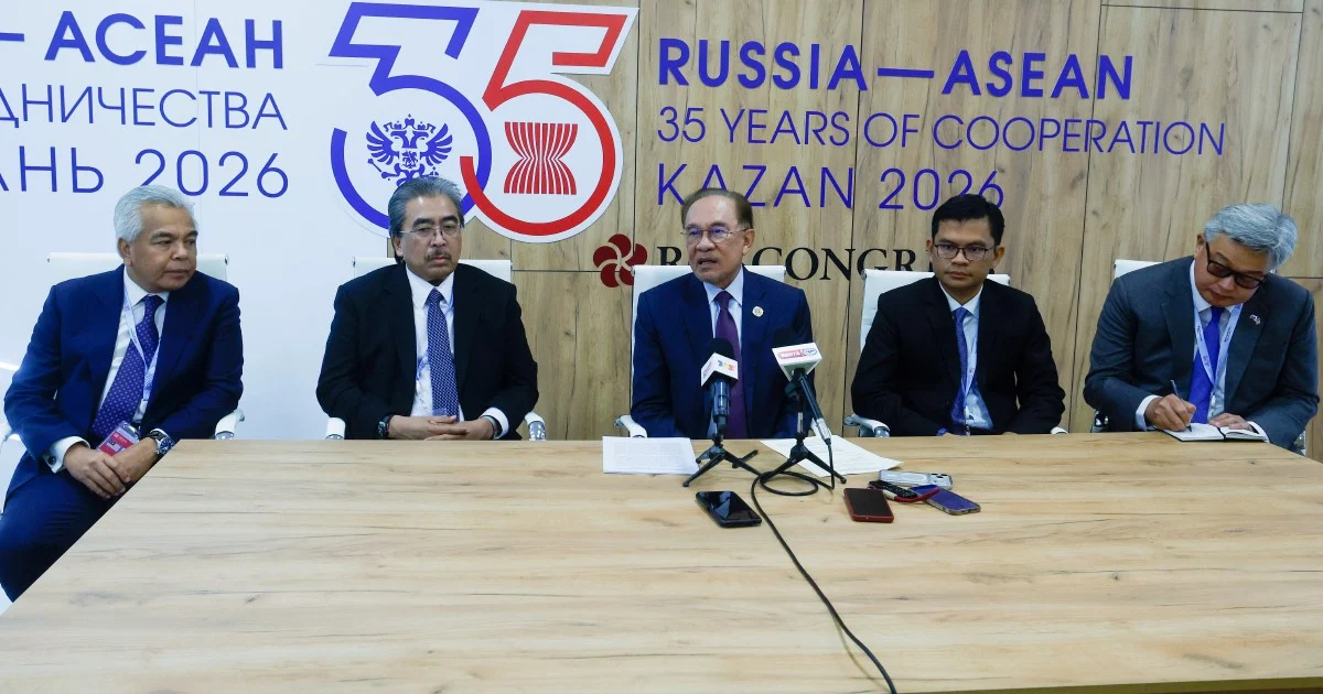 Malaysia to Fast-Track Visa-Free Entry for Russian Tourists, Says PM Anwar