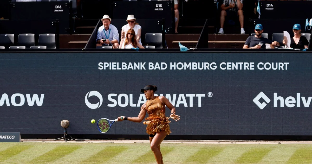 Osaka Battles Through Heat and Early Struggles to Advance at Bad Homburg
