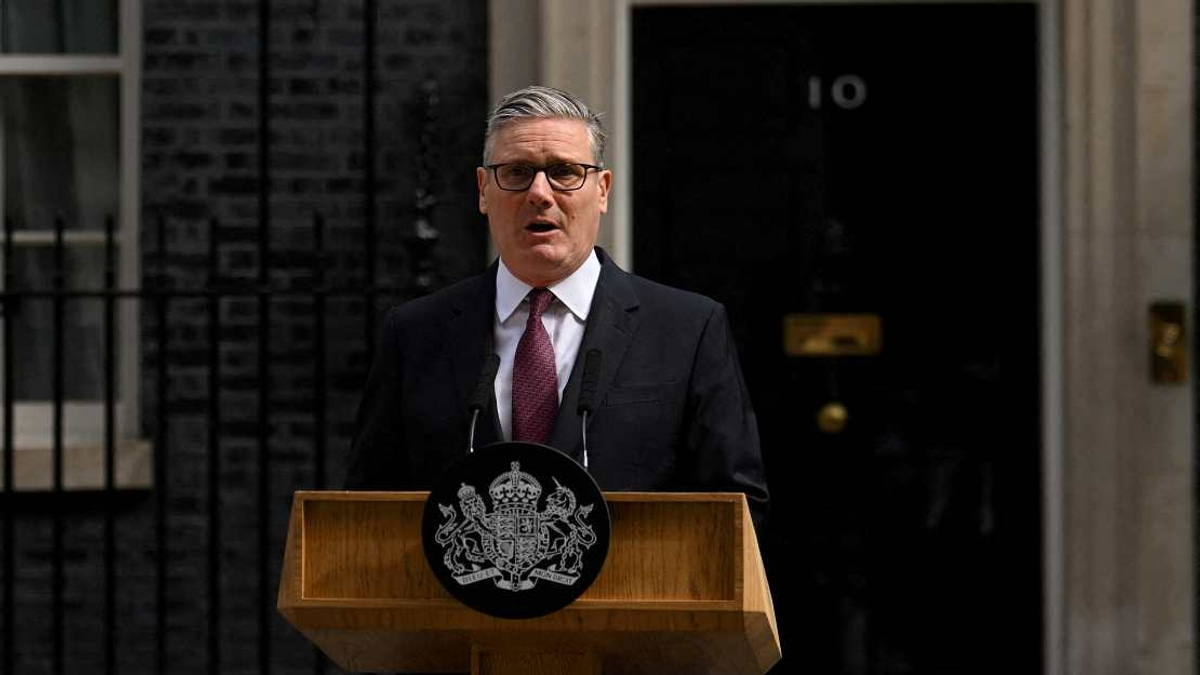 UK's Starmer Steps Down as Labour Leader, New PM Expected by September