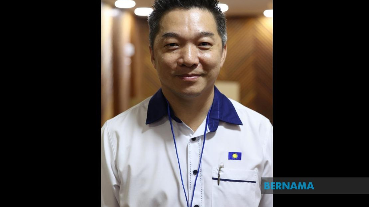 Bong Seng Heng Leverages Council Track Record in Push for Stulang Seat