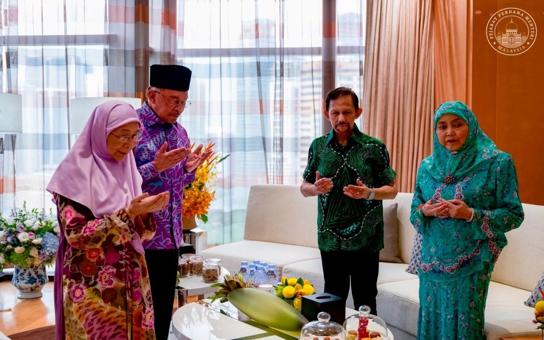 PM Anwar Extends Birthday Greetings to Brunei's Sultan Hassanal Bolkiah