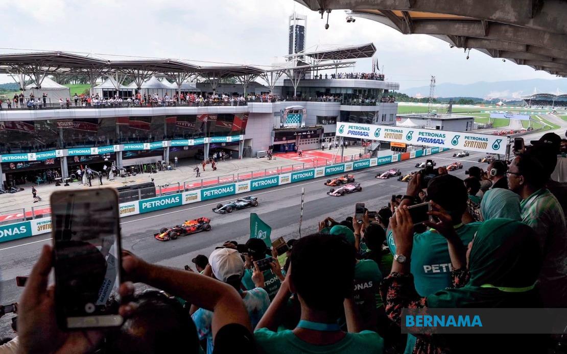 PM Anwar Unveils Budget-Friendly F1 Tickets for Malaysians as Bahrain Grand Prix Comes to Sepang