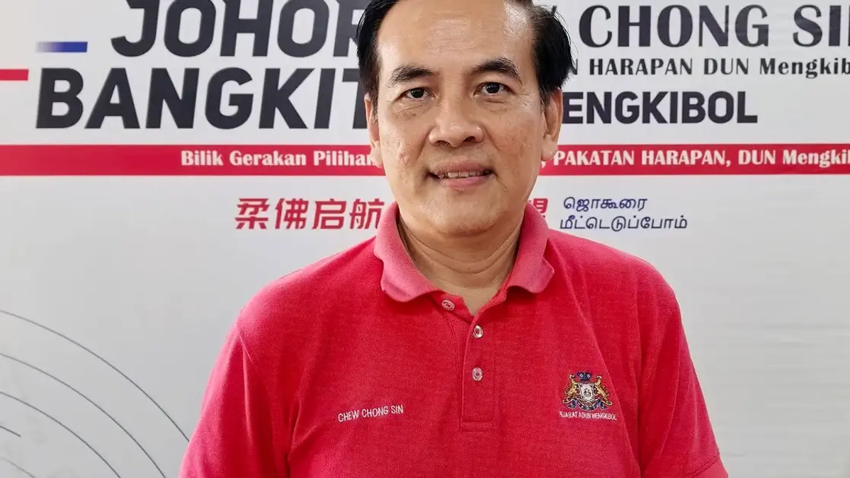 Former DAP Lawmaker Warns of Behind-the-Scenes Coalition Deal Between BN and PN in Johor