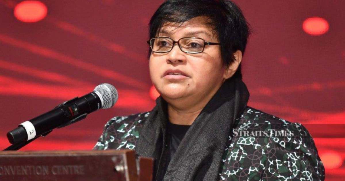 Coalition talks in Johor should await election verdict, says Azalina