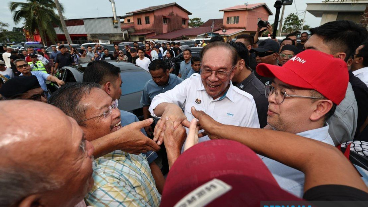 Malaysia to Push Energy Security Agenda in Putin Talks During Russia Visit