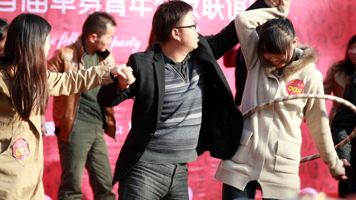 Chinese Man Files for Divorce Nine Days After Whirlwind Marriage, Blames Matchmaker Deception