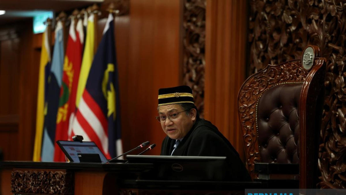 Nur Jazlan Mohamed Returns as Senate Deputy Speaker for Second Term