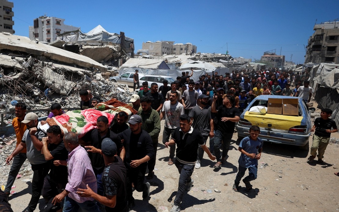 Over 1,000 Palestinians Killed Since Gaza Ceasefire as Humanitarian Crisis Deepens