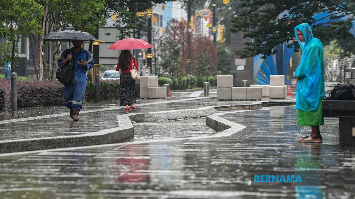 Rain to Dampen Johor Nomination Day as Seven Districts Braced for Wet Weather