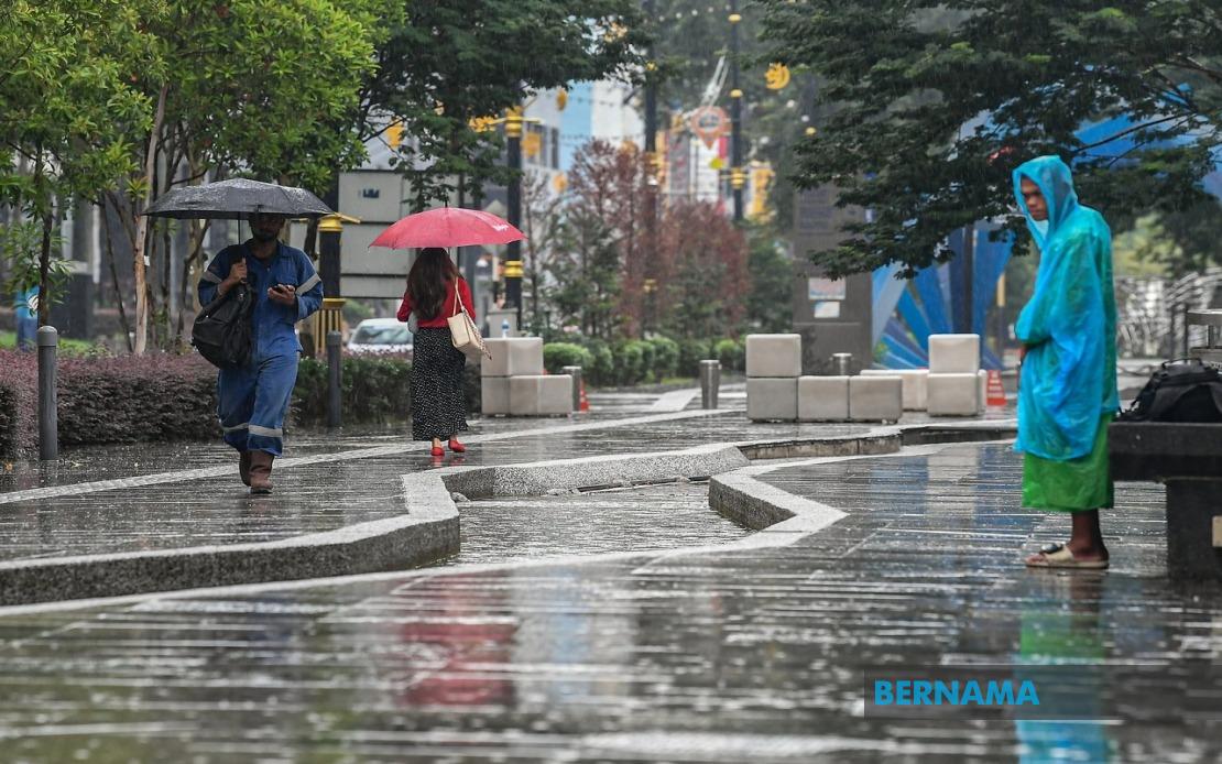 Rain to Dampen Johor Nomination Day as Seven Districts Braced for Wet Weather