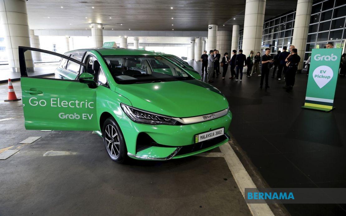 E-Hailing Driver Safety Must Become National Priority, Warns Safety Champion Lee Lam Thye
