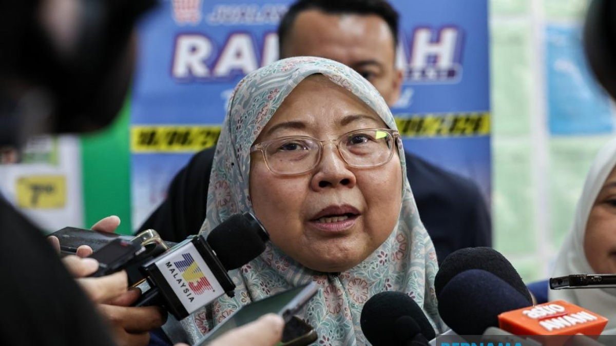 Malaysia Ramps Up Essential Goods Supply Ahead of Johor and Negeri Sembilan Elections