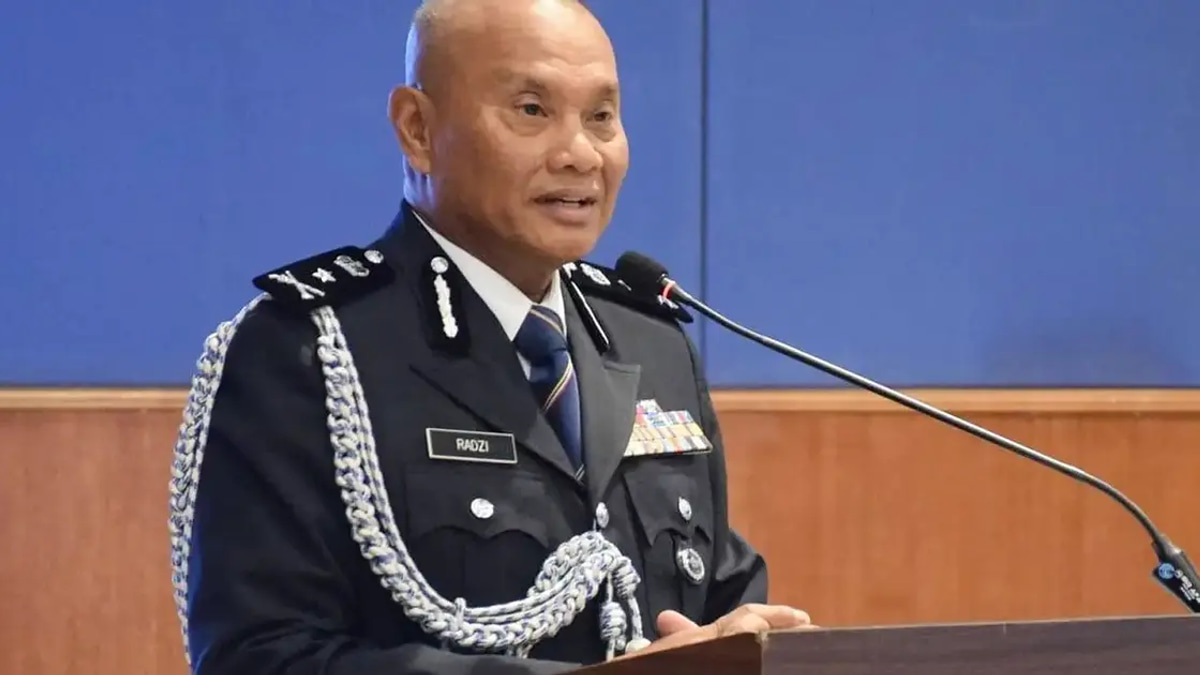 Over RM6 Million in Undocumented Materials Seized from E-Waste Factory