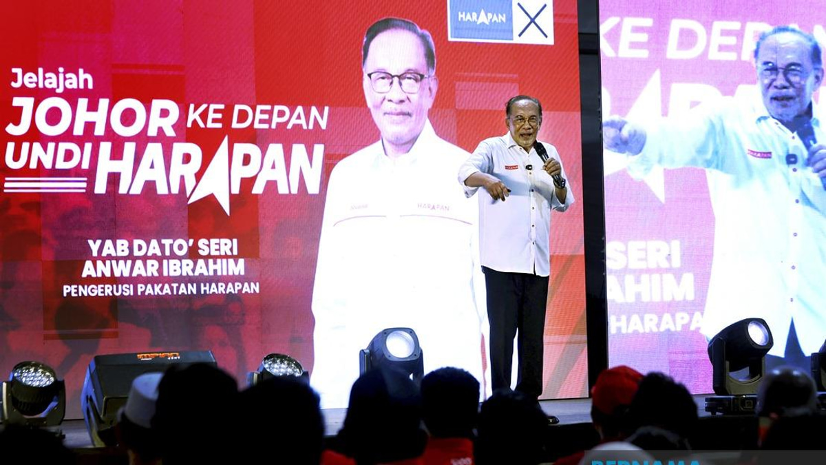 Anwar Draws Line on Corruption, Vows No Political Sanctuary for Graft
