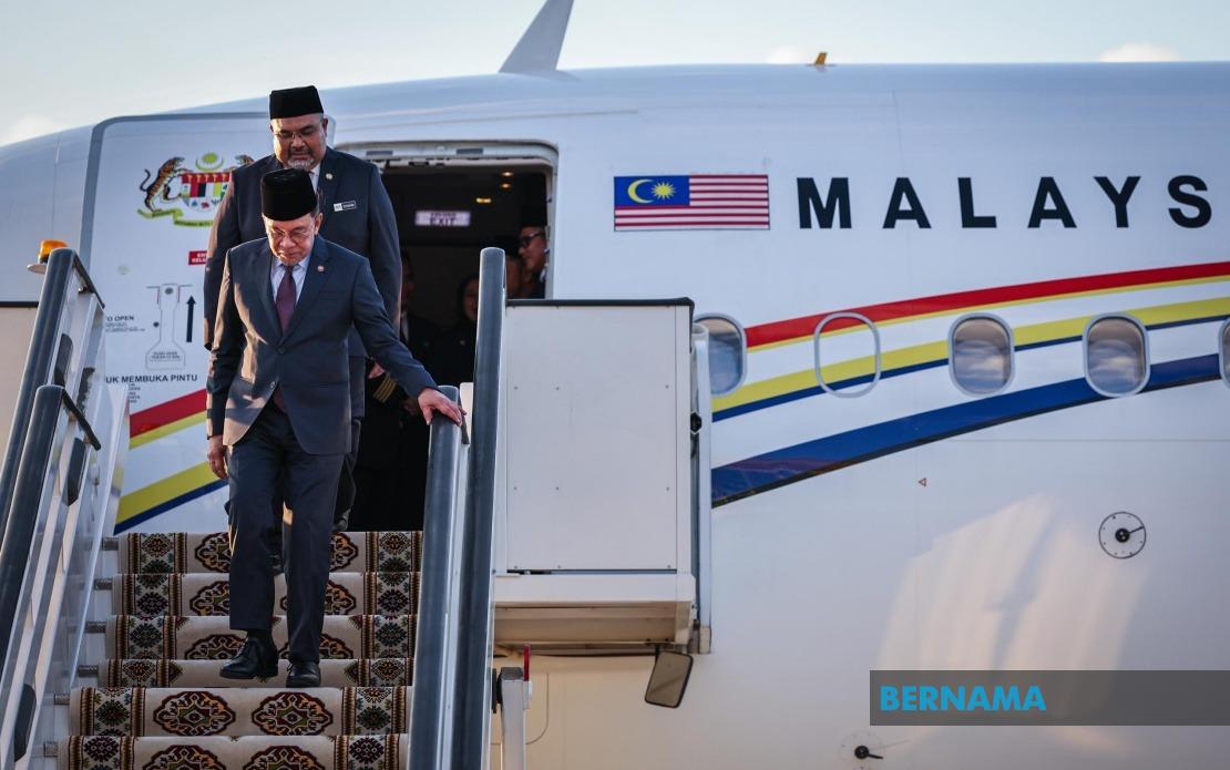 PM Anwar Begins Historic Turkmenistan Visit Amid Central Asian Diplomacy Push