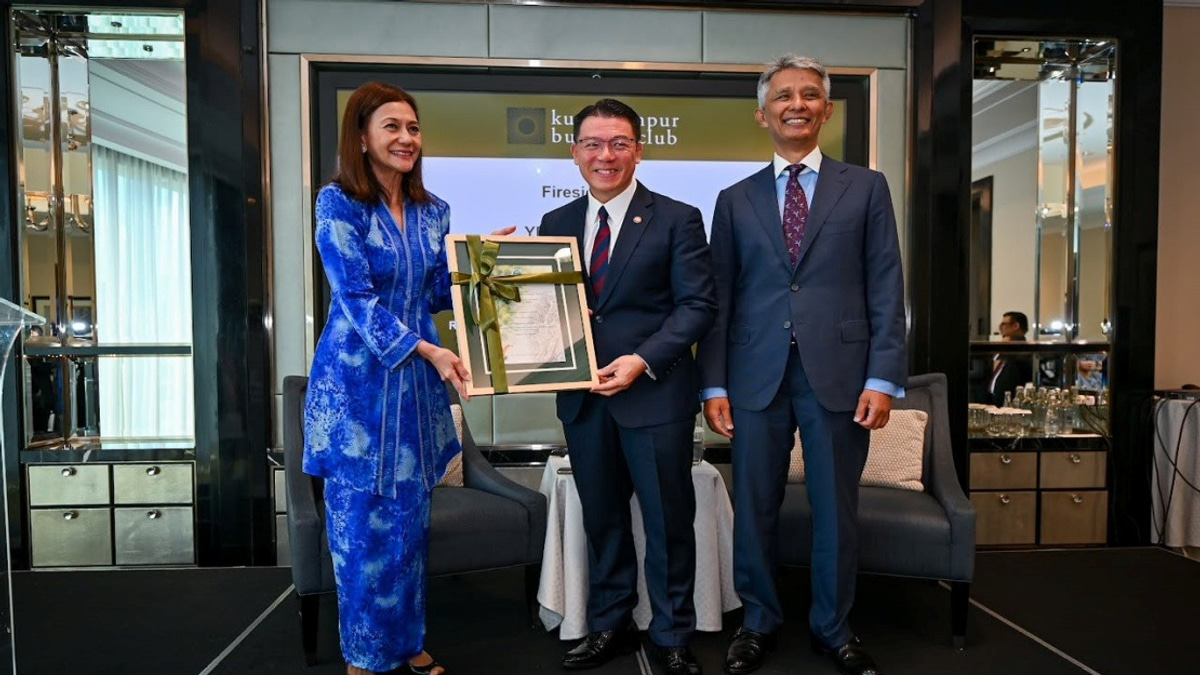 Policy Consistency Critical for Malaysia's Economic Transformation, Says Nga