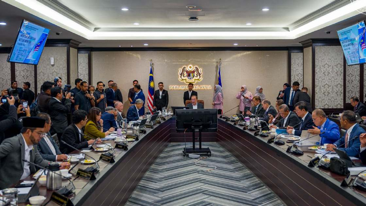 Economic Revival Takes Centre Stage as State Leaders Convene Under PM's Leadership