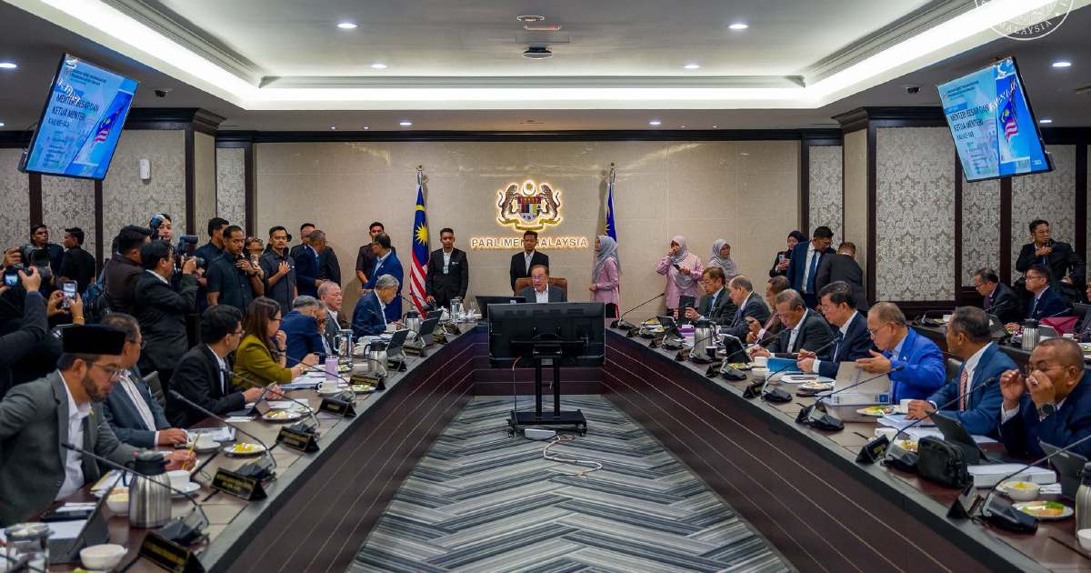 Economic Revival Takes Centre Stage as State Leaders Convene Under PM's Leadership