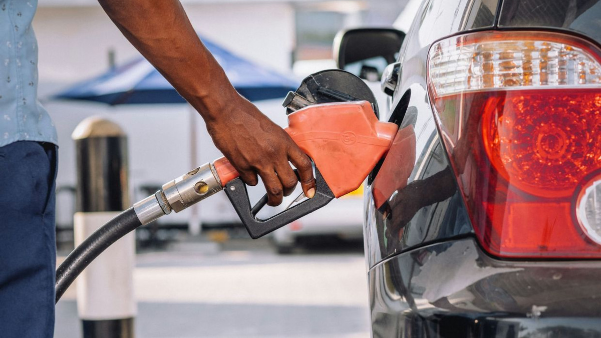 US Petrol Giants Sued Over Alleged AI Price-Fixing Scheme in California