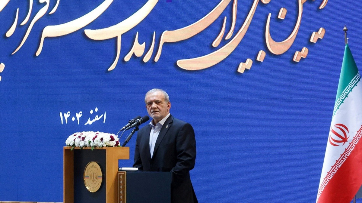 Iran Open to Written Nuclear Non-Proliferation Pledge, Says President Pezeshkian