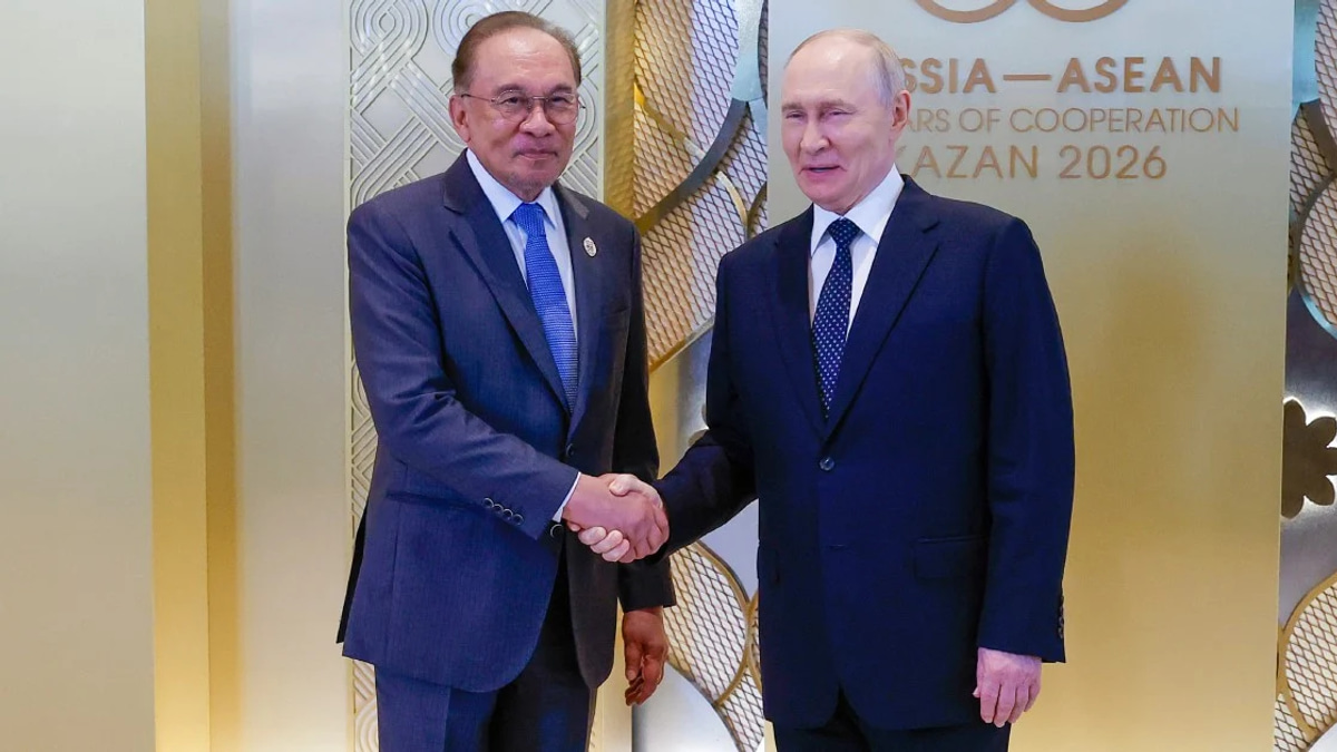 PM's Energy Diplomacy in Russia and Turkmenistan Bolsters Malaysia's Long-Term Security Strategy